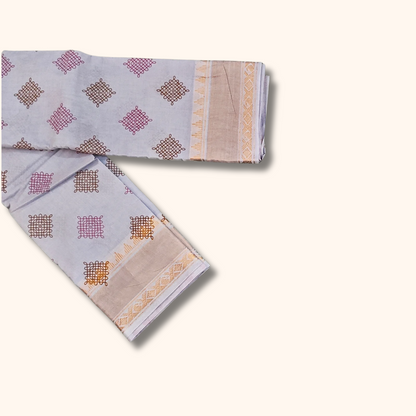 Light Blueish Grey Sungudi Cotton Saree with Kolam Print & Silver Zari Border