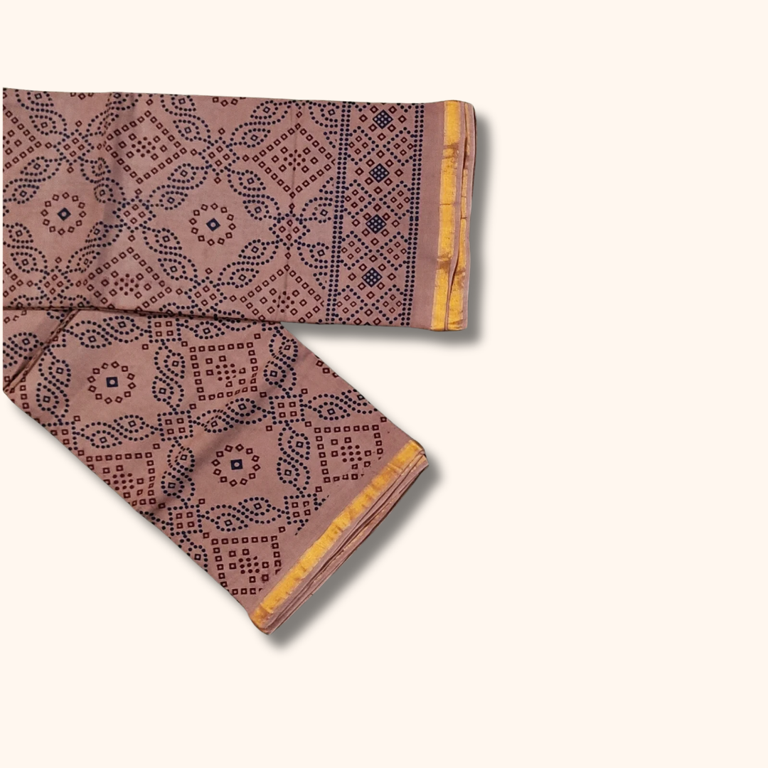 120s Count Vayal Cotton Saree in Dusty Mauve with Geometric Print