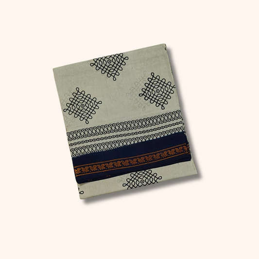 Off White Sungudi Cotton Saree with Navy Blue Border