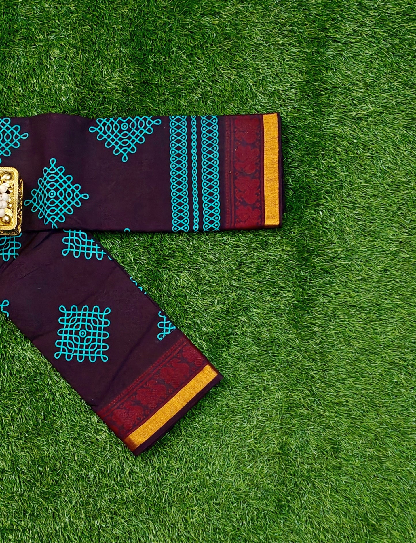 Deep Maroon Sungudi Cotton Saree with Teal Kolam Design & Zari Border