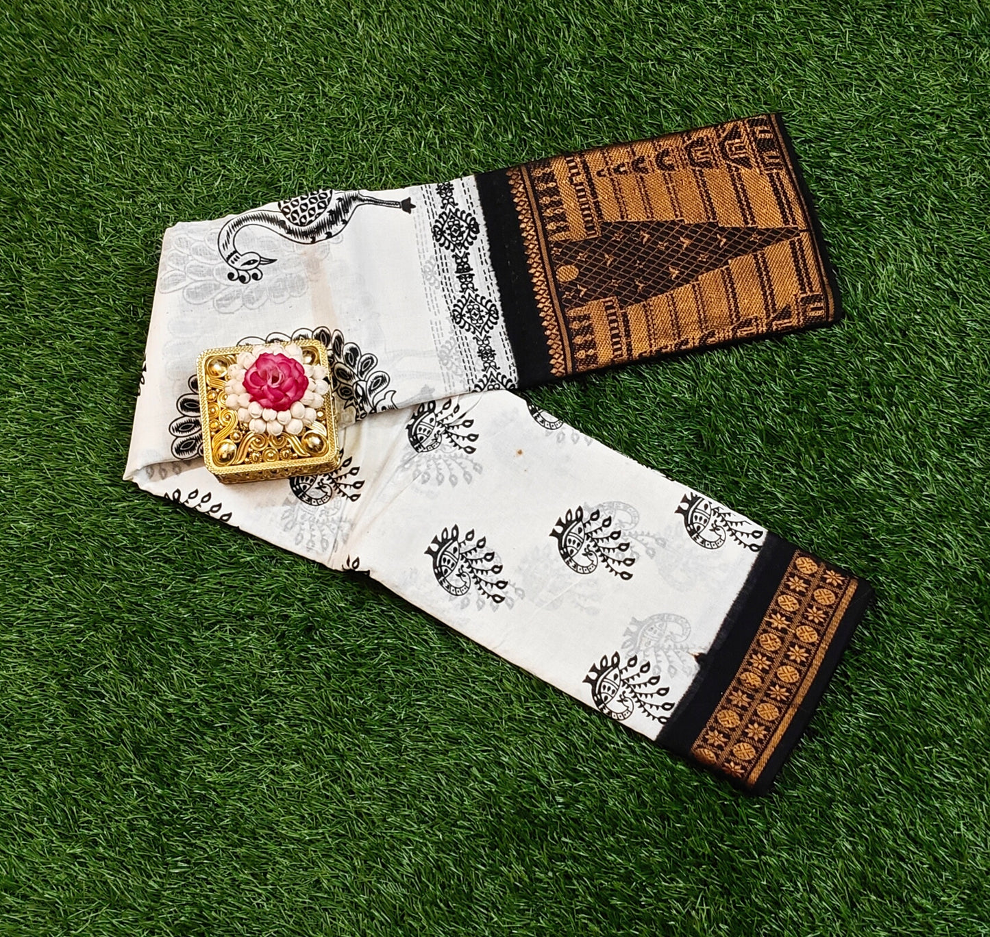 Attractive Off White Sungudi Cotton Saree with Black Motifs & Temple Zari Border