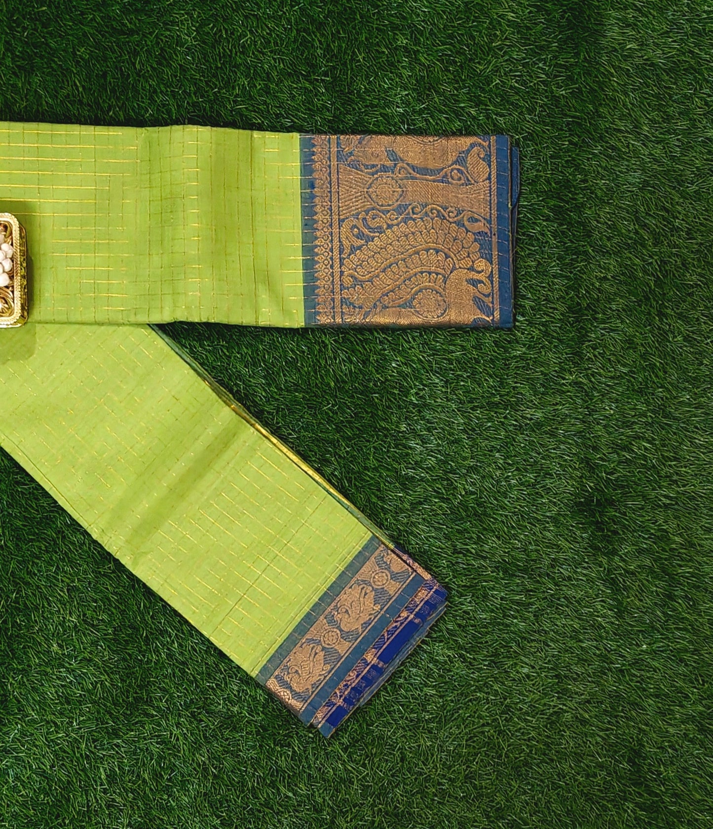 Parrot Green Checked Chettinad Cotton Saree with Peacock Zari Border
