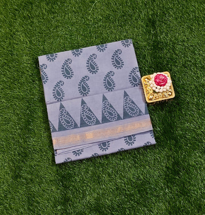 Grey Colour with Paisley Motifs & Geometric Border Sungudi Cotton Saree