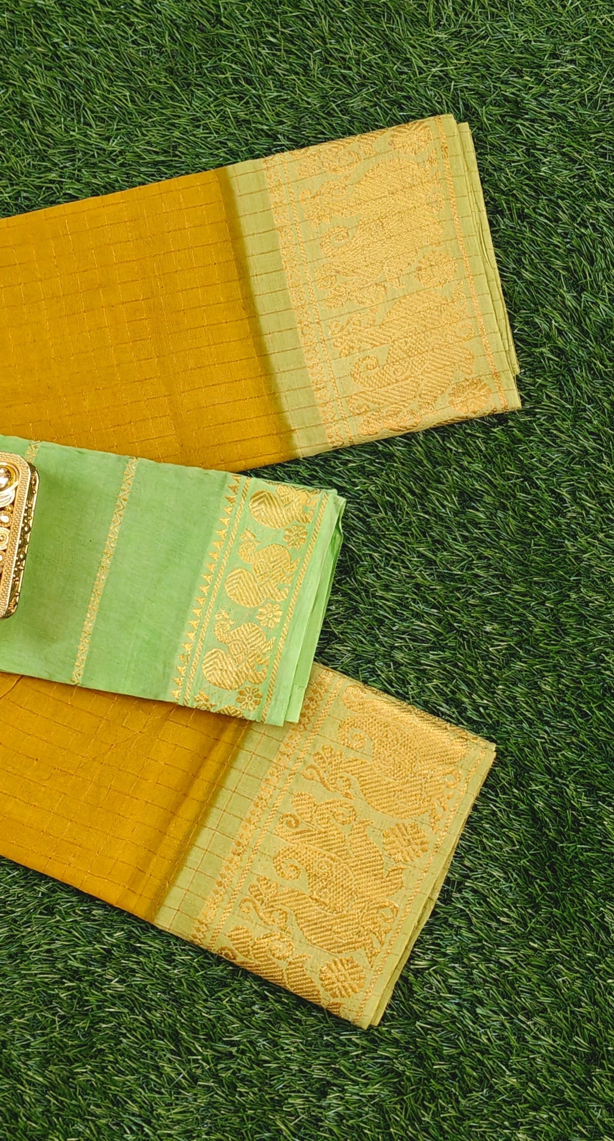 Mustard Sungudi Cotton Saree with Light Green Zari Border & Separate Blouse Piece