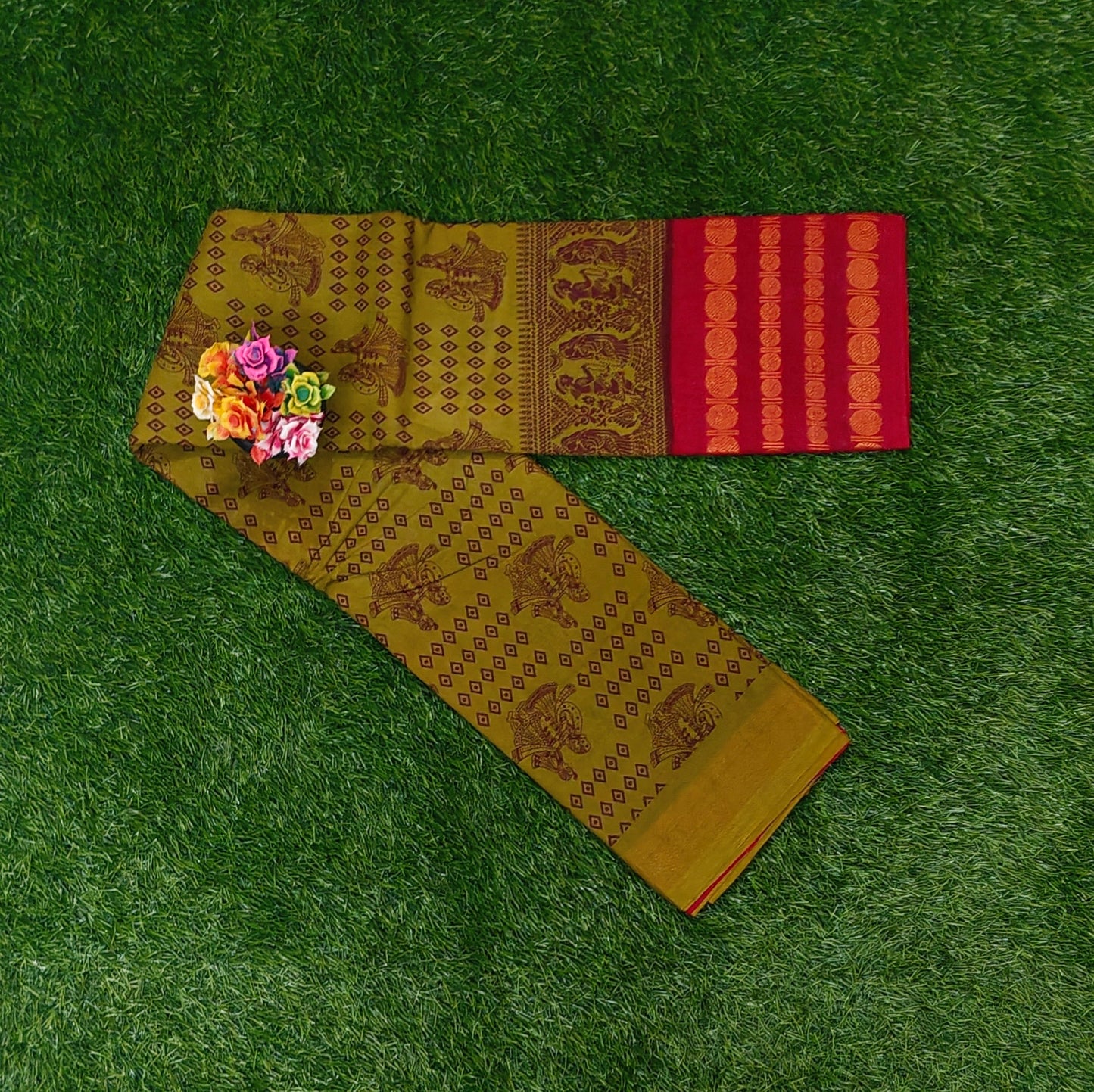 Olive Green Sungudi Cotton Saree with Maroon Traditional Border