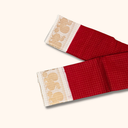 Red Sungudi Cotton Saree with Cream Gold Zari Border – Running Blouse