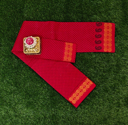 Bright Red Sungudi Cotton Saree with Dotted Pattern & Paisley Zari Border