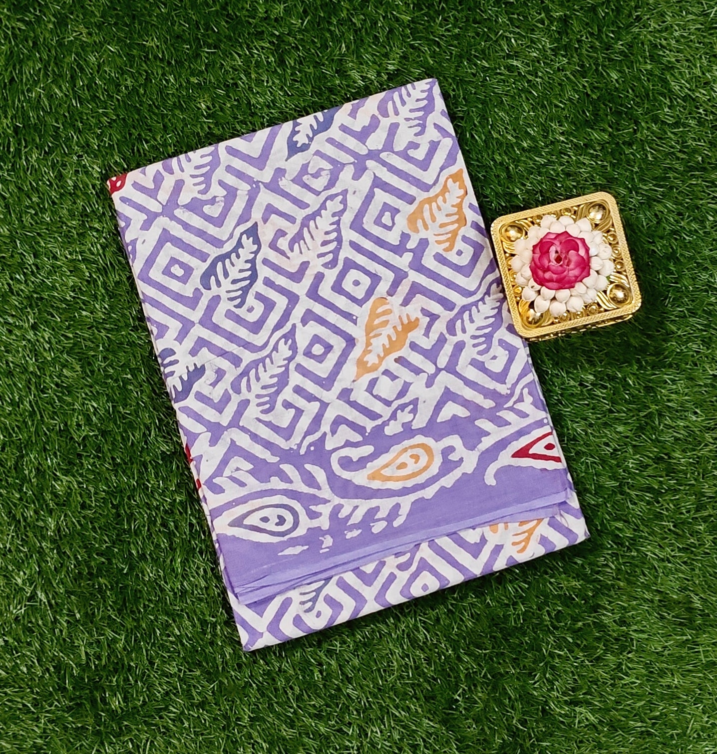 Premium 120 Count Sungudi Cotton Saree – Lavender Purple with Geometric & Leaf Motifs