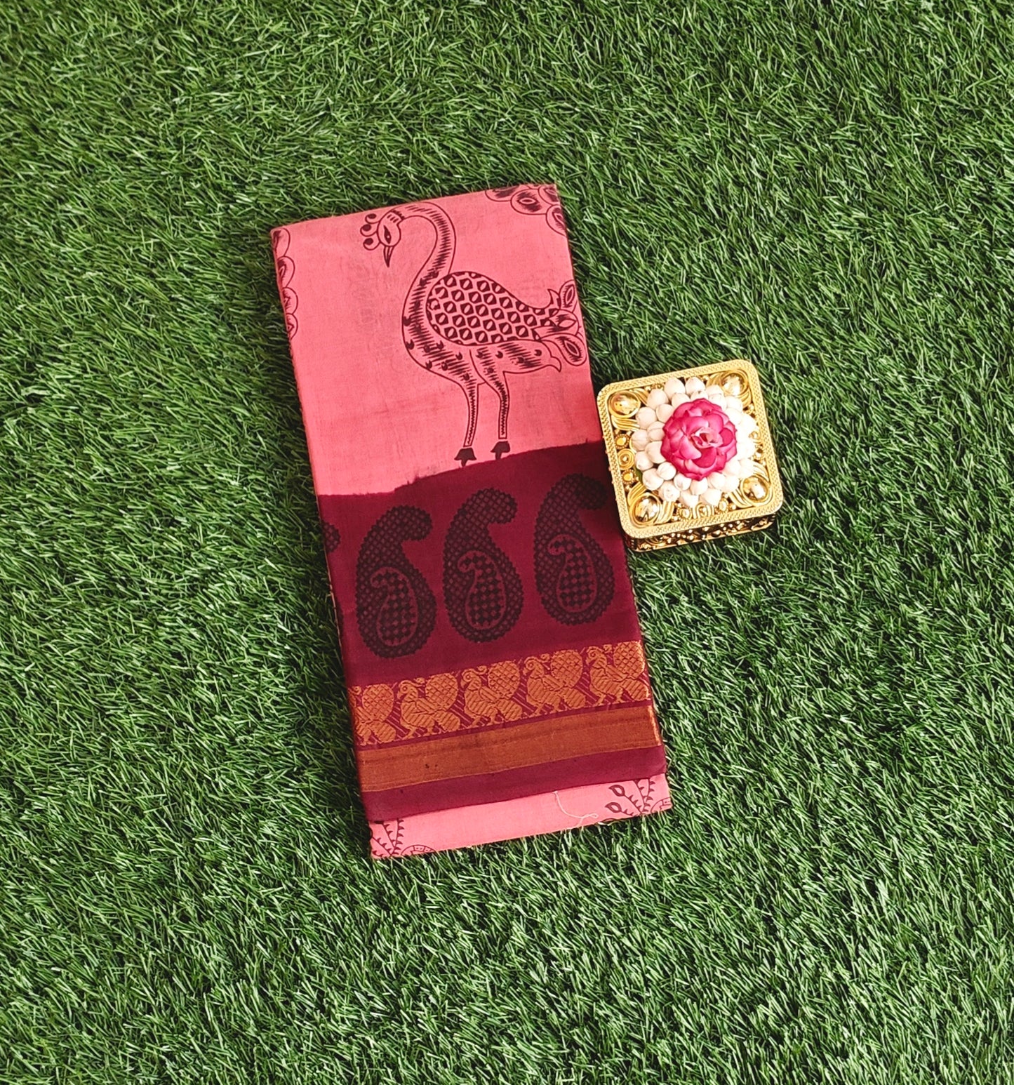 Coral Pink Sungudi Cotton Saree with Maroon Border & Traditional Peacock Prints