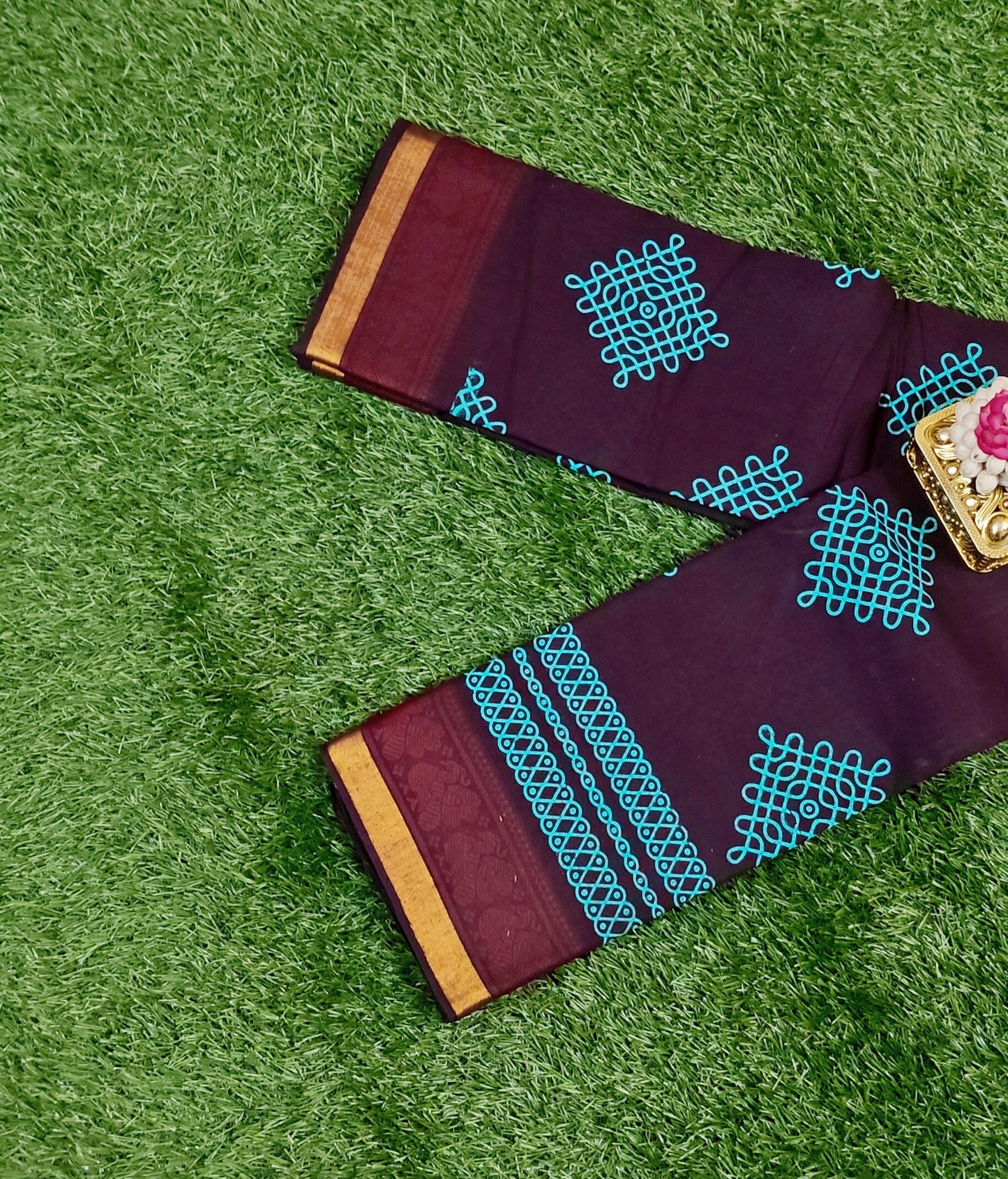 Deep Maroon Sungudi Cotton Saree with Teal Kolam Design & Zari Border