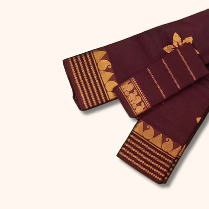 Maroon Sungudi Cotton Saree with Traditional Gold Zari Border & Matching Blouse Piece